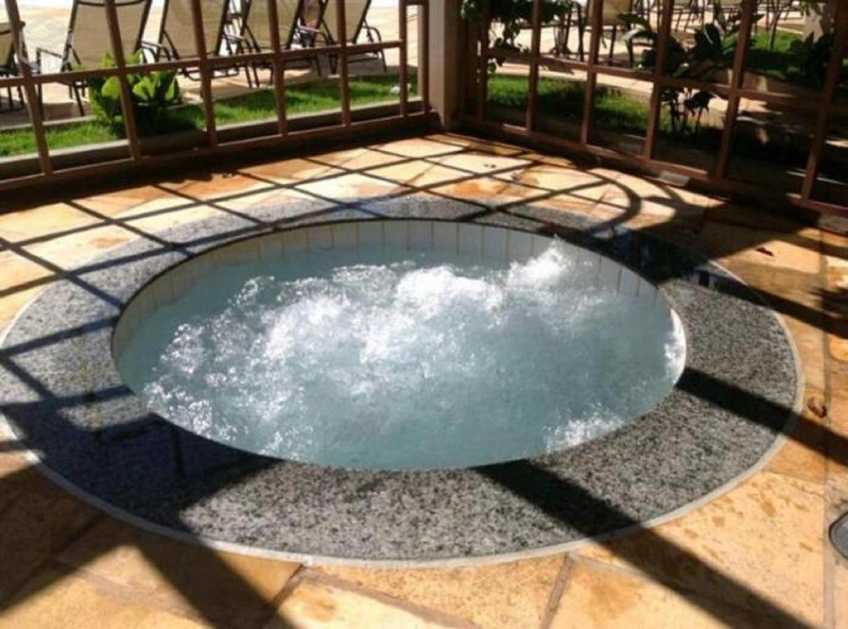 Lacqua Diroma V Apt Localizado Proximo A Portariaparque Aquatico Completo Nao Dispomos De Roupa De Cama E Banho Caldas Novas Bagian luar foto